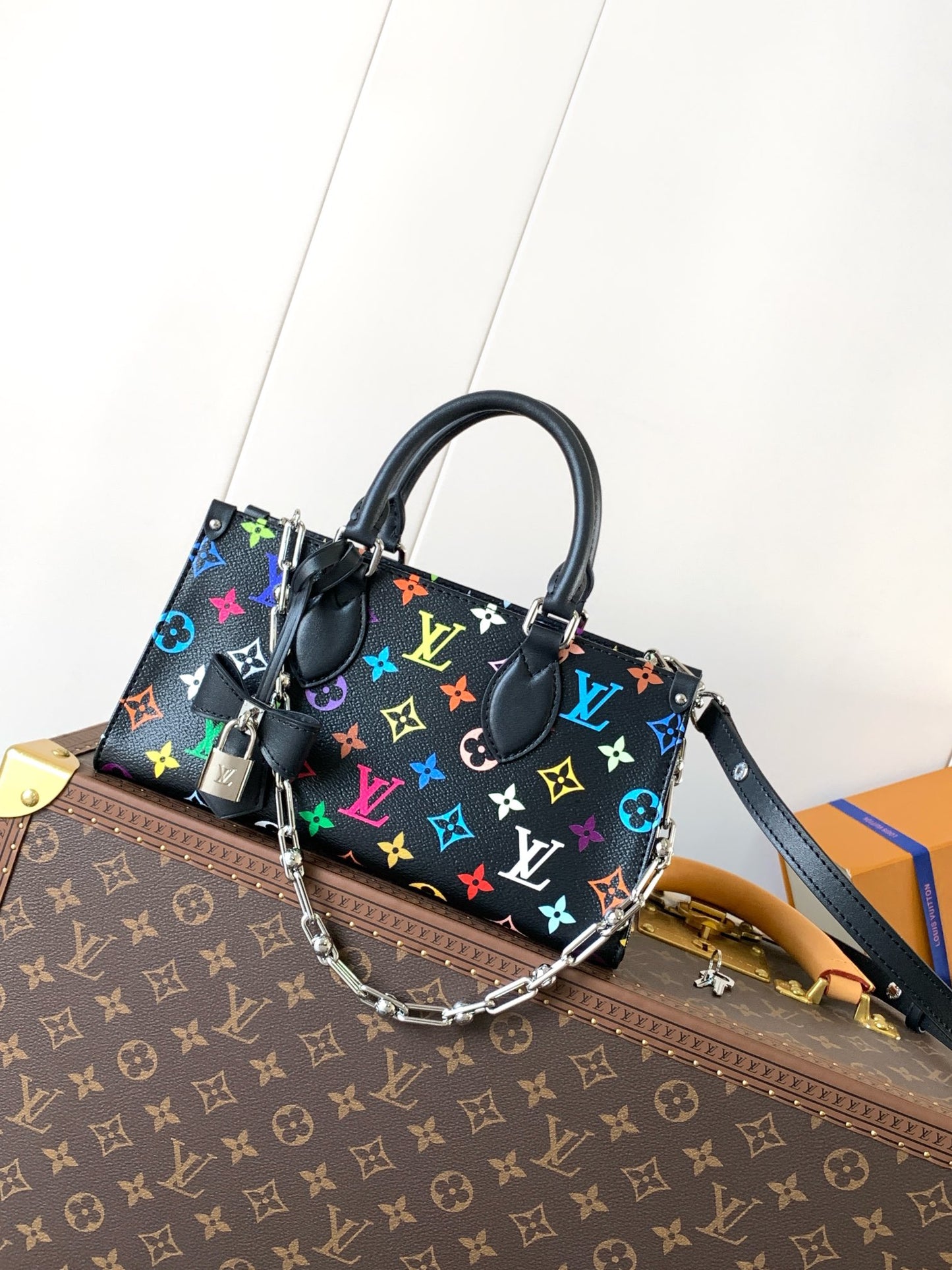 Louis Vuitton OnTheGo East West Bag