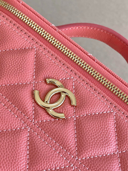 CHANEL QUILTED VANITY SHOULDER BAG PINK WITH CHAIN STRAP GOLD HARDWARE