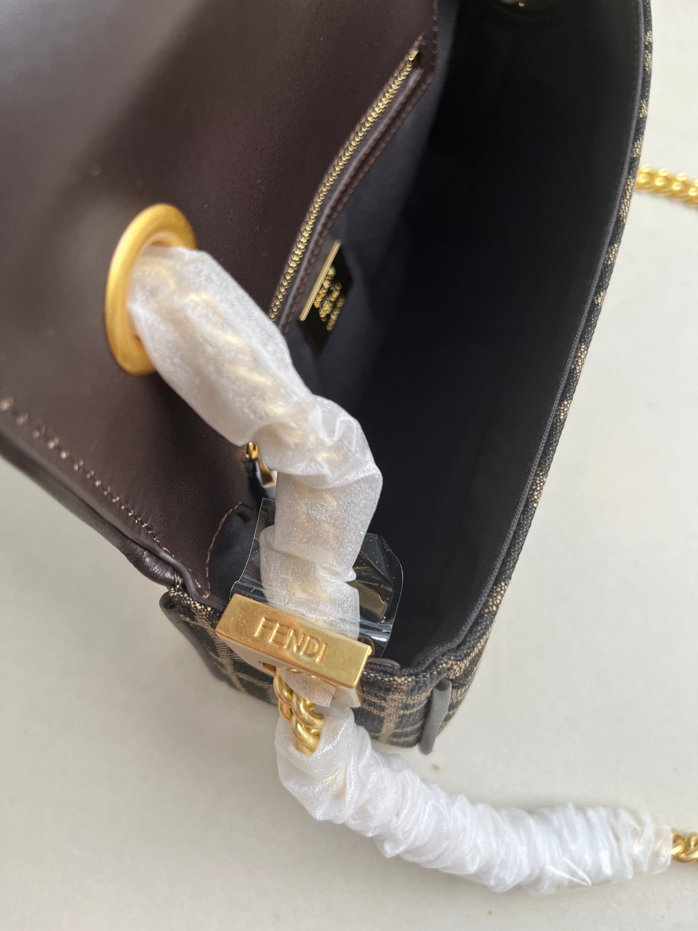 FENDI Iconic Baguette Medium Chain Bag