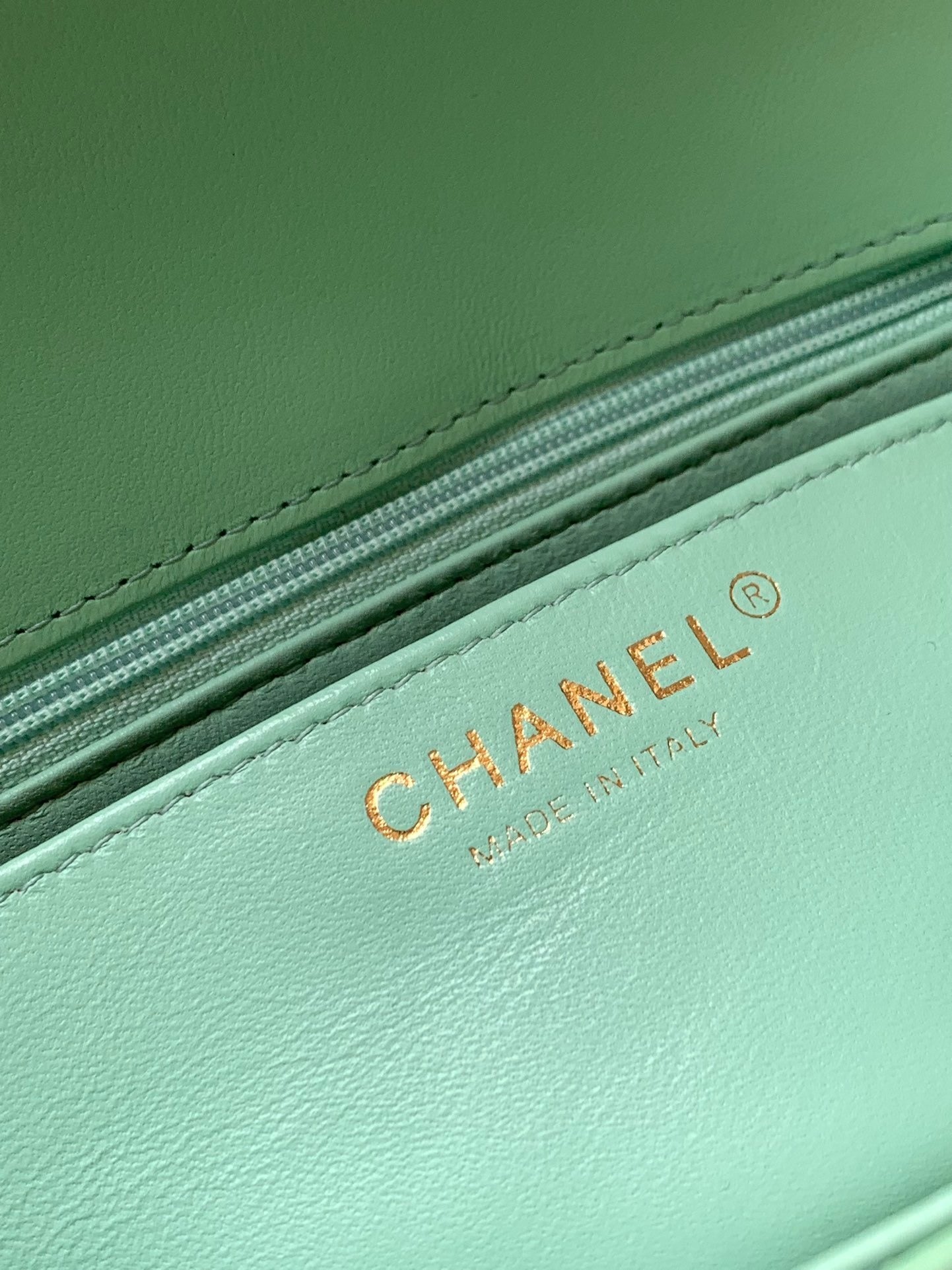 CHANEL MINI FLAP BAG – GREEN LAMBSKIN RECTANGULAR CROSSBODY BAG