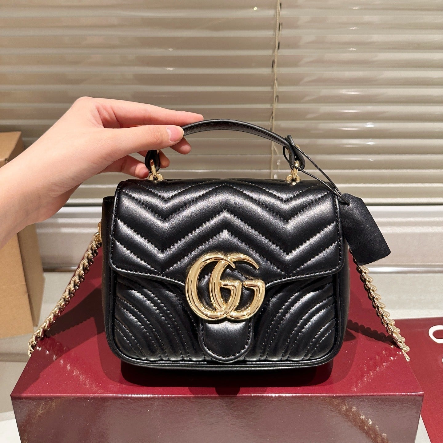 GUCCI GG MARMONT MINI TOP CROSSBODY LEATHER BLACK