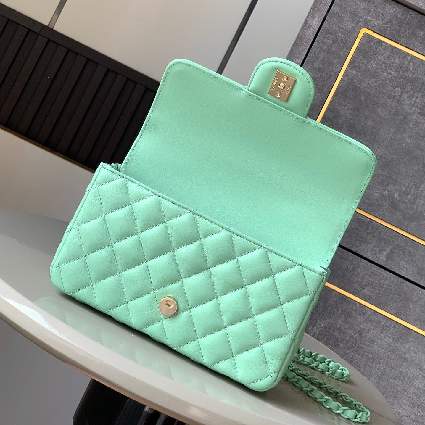 CHANEL MINI FLAP BAG – GREEN LAMBSKIN RECTANGULAR CROSSBODY BAG