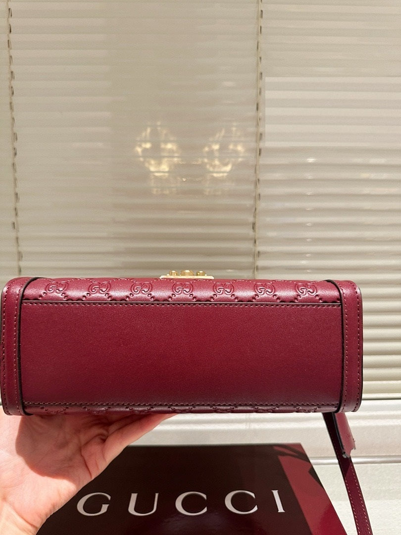GUCCI PADLOCK MEDIUM TOP HANDLE BAG EMBOSSED BURGUNDY/RED GG LEATHER